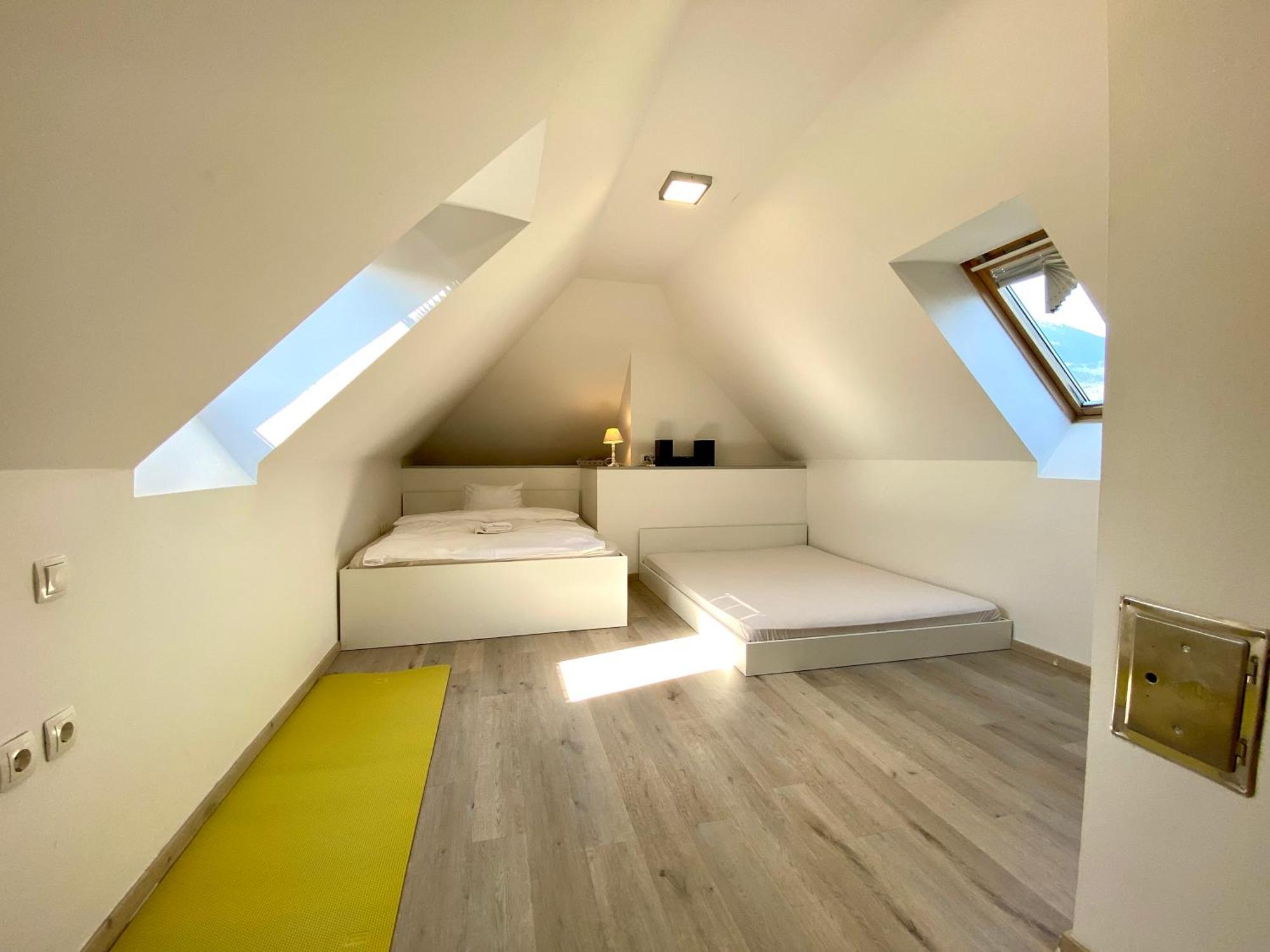 블레드 House Eden With Mountain Views 아파트 외부 사진